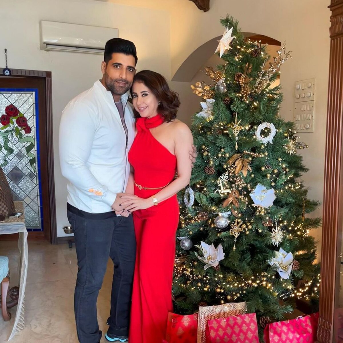 उर्मिला मातोंडकर, मोहसिन अख्तर