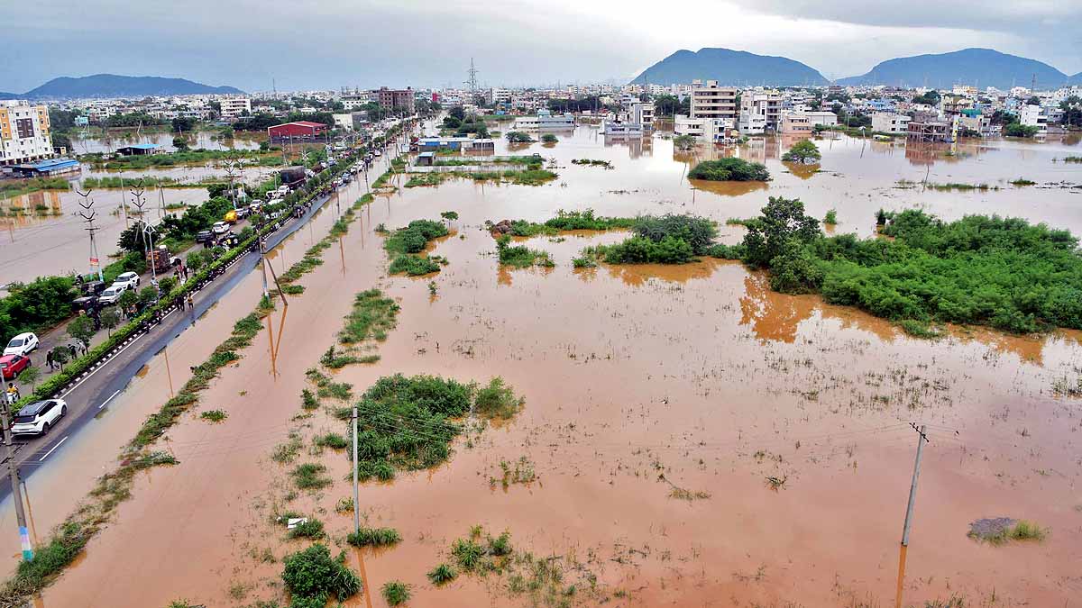 Land Based Cyclone, Severe Rainfall