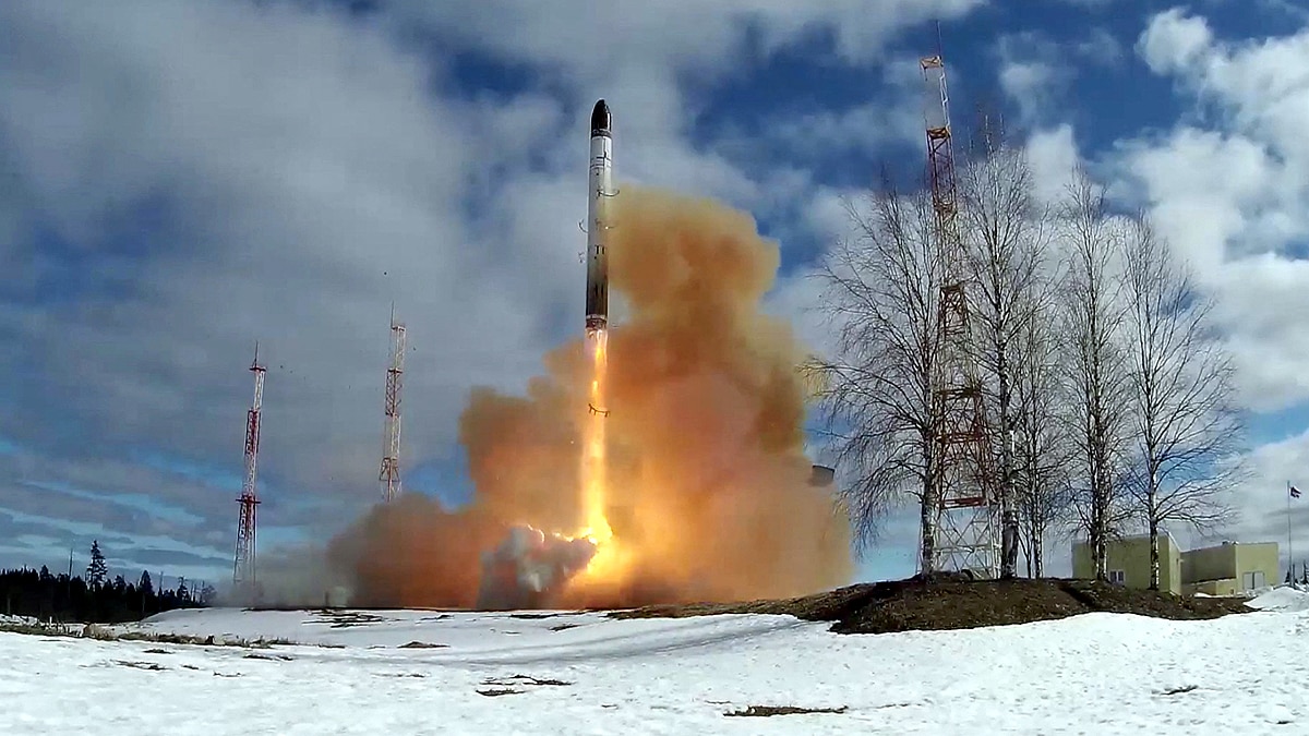 RS-28 Sarmat ICBM, Test Fails 