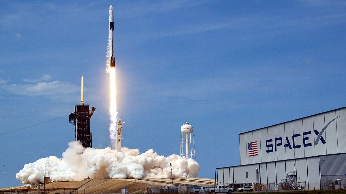 SpaceX Dragon  Sunita Williams