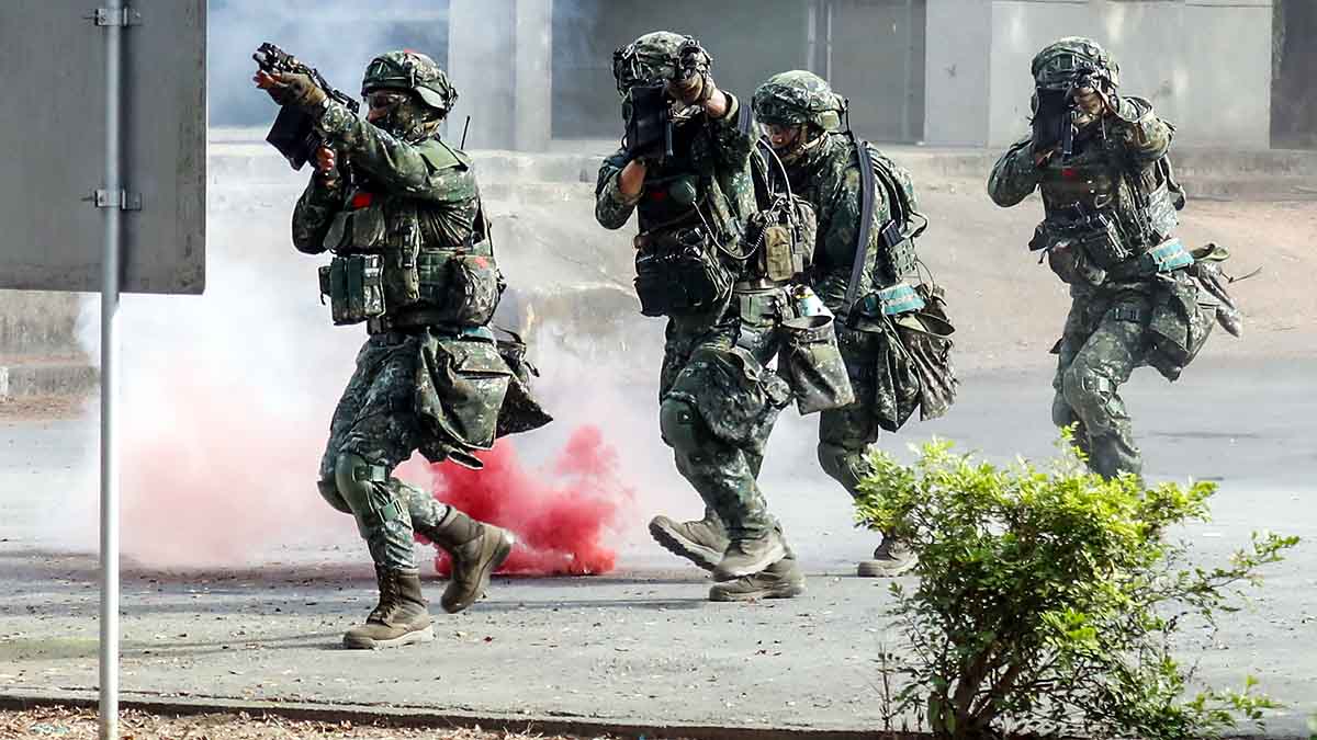 Navy Seal Team 6, Taiwan, China