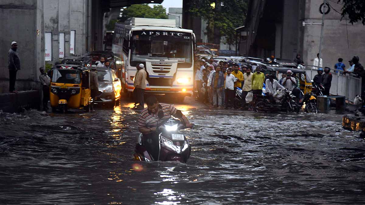 Land Based Cyclone, Severe Rainfall