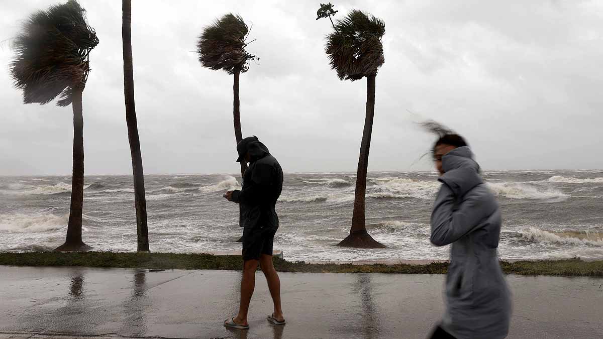 Hurricane Milton, Weather