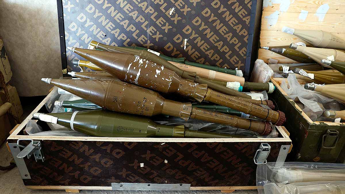 Israel, Lebanon Villages, Weapons