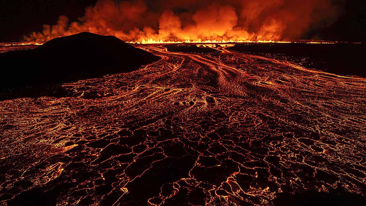 Iceland Volcano Eruption 