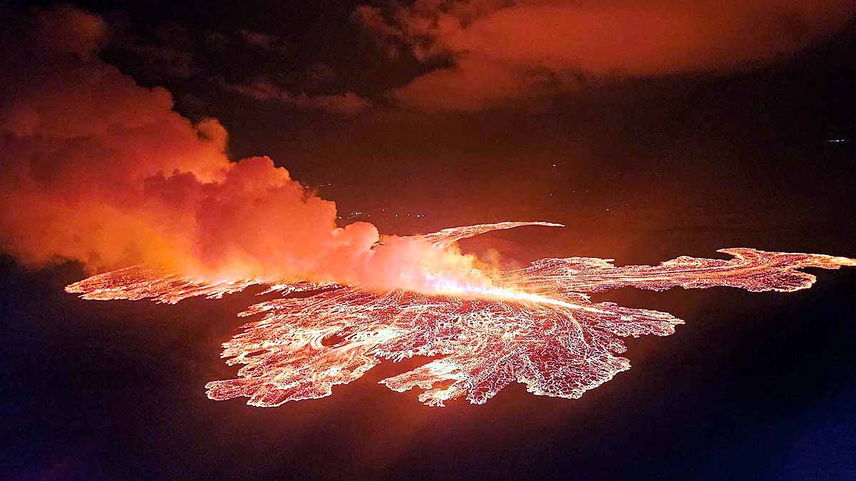 Iceland Volcano Eruption 