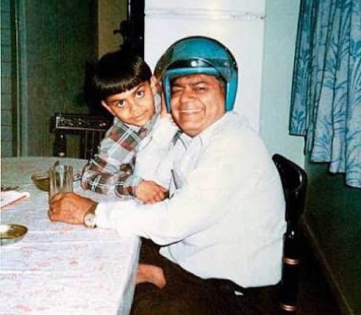 कोहली और उनके पिता प्रेम कोहली