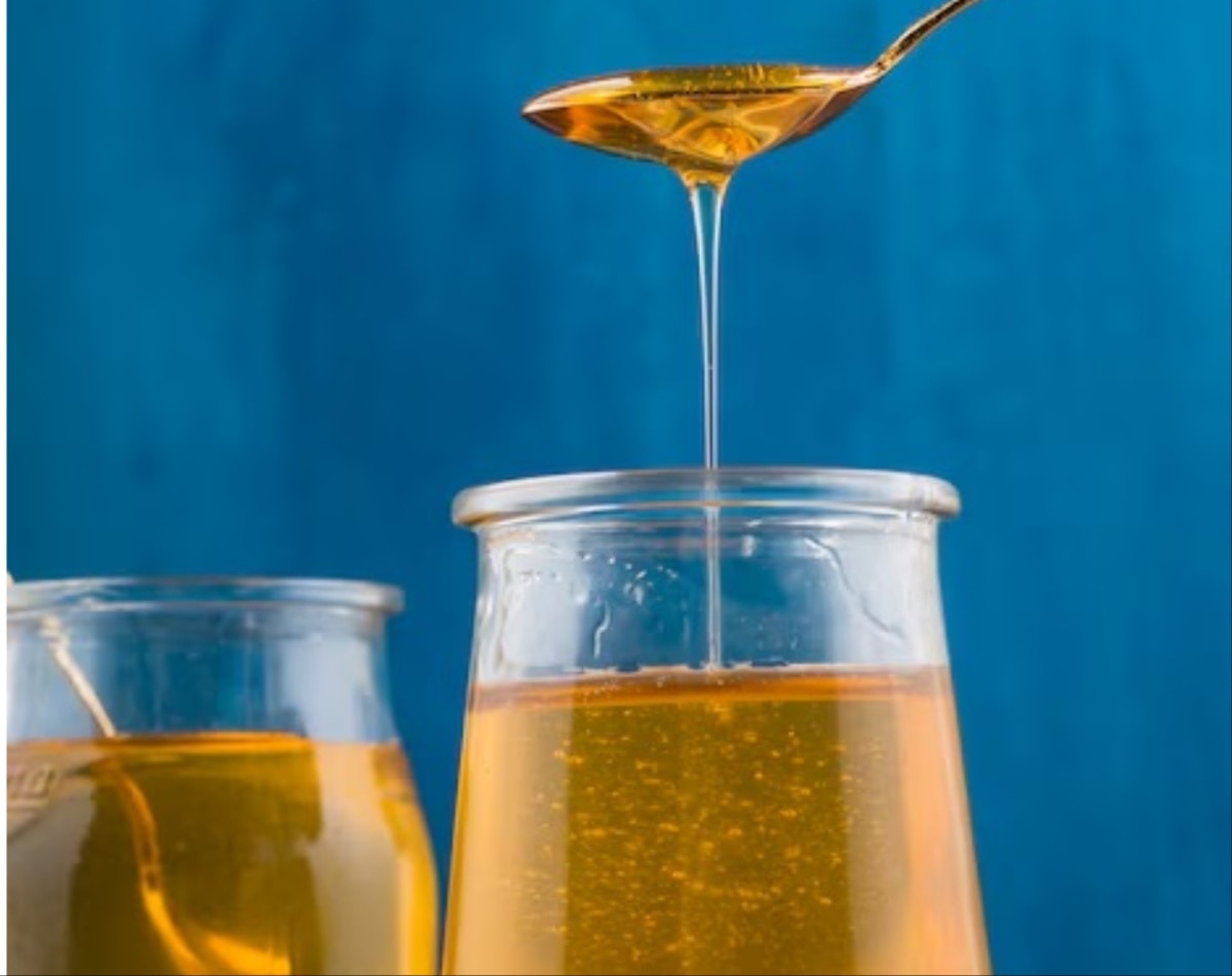 warn water with honey 