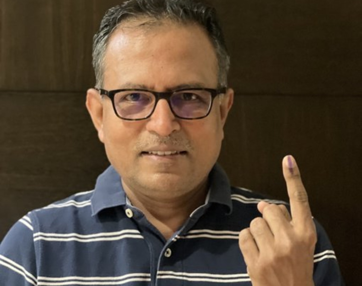 नीलेश शाह ने अपना वोट डाला