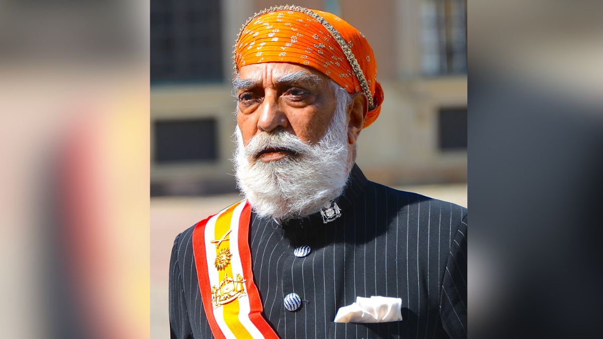 एक ट्रस्ट के कारण है गद्दी को लेकर विवाद