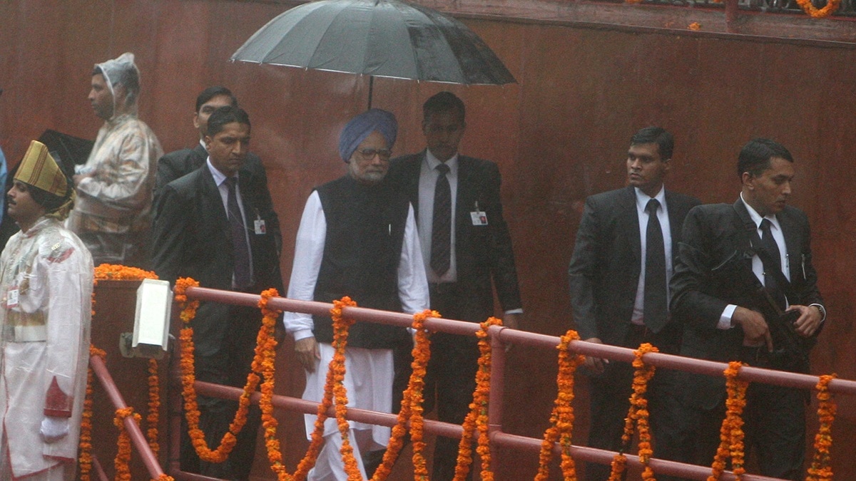 65वें स्वतंत्रता दिवस समारोह में मनमोहन सिंह