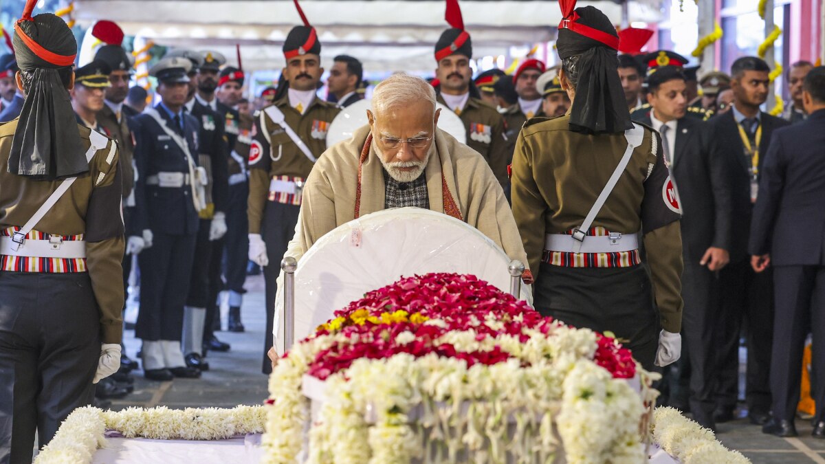 मनमोहन सिंह 