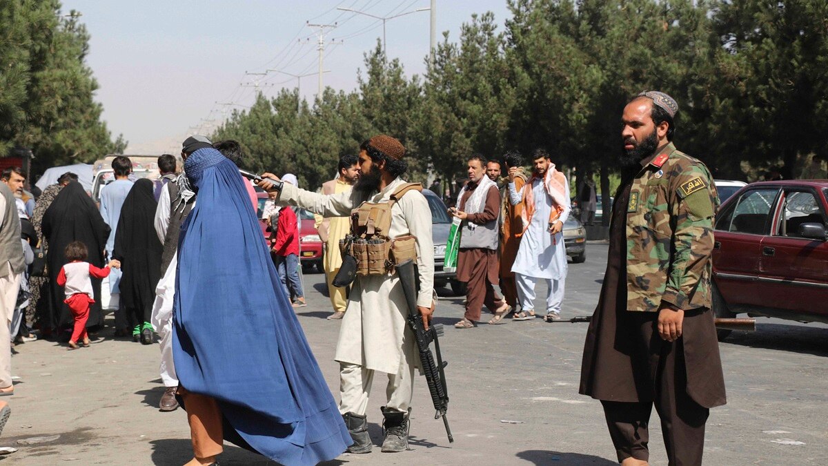 शुरुआत में अमेरिका ने भी किया था सहयोग 