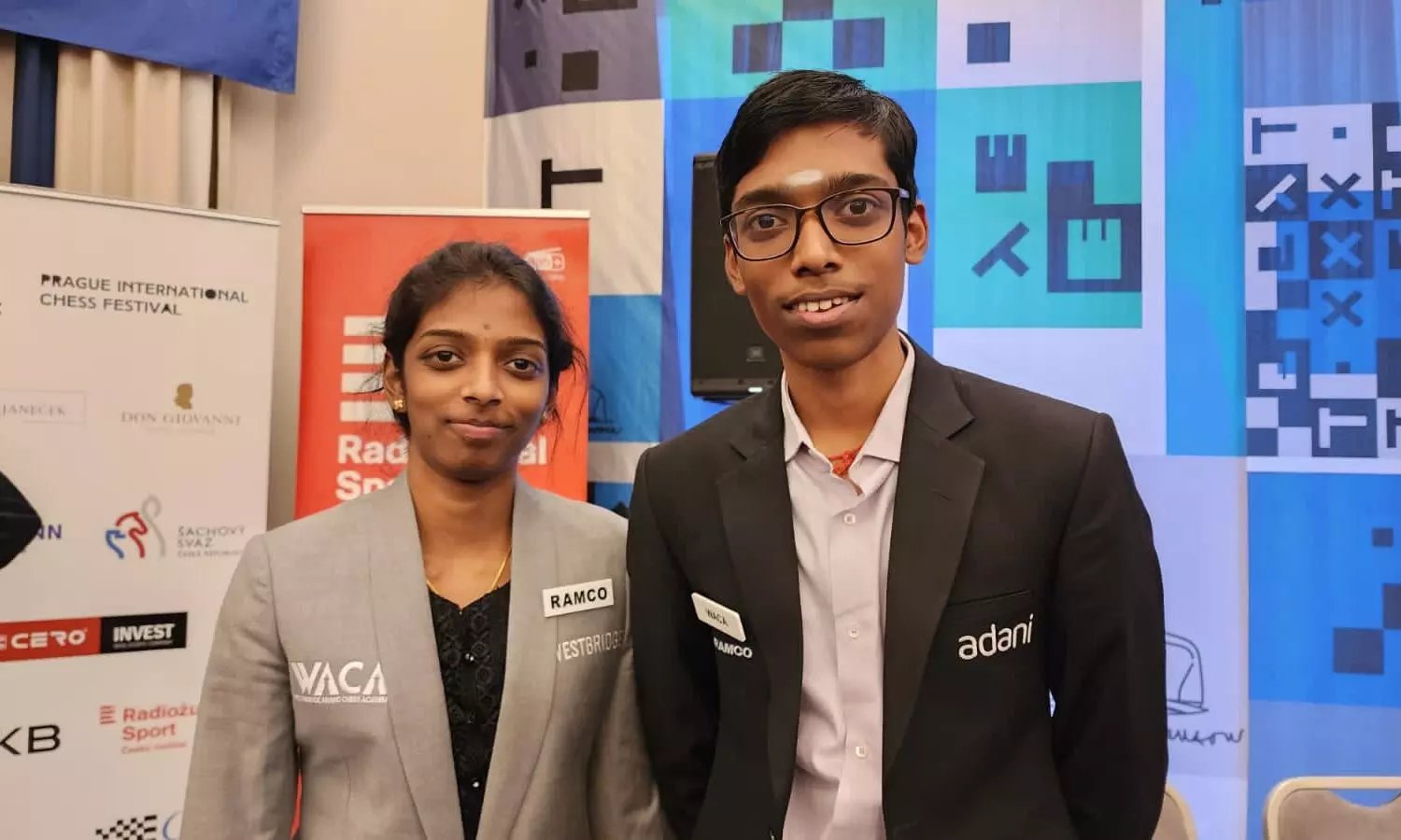 R Vaishali and Praggnanandhaa @ddsportschannel