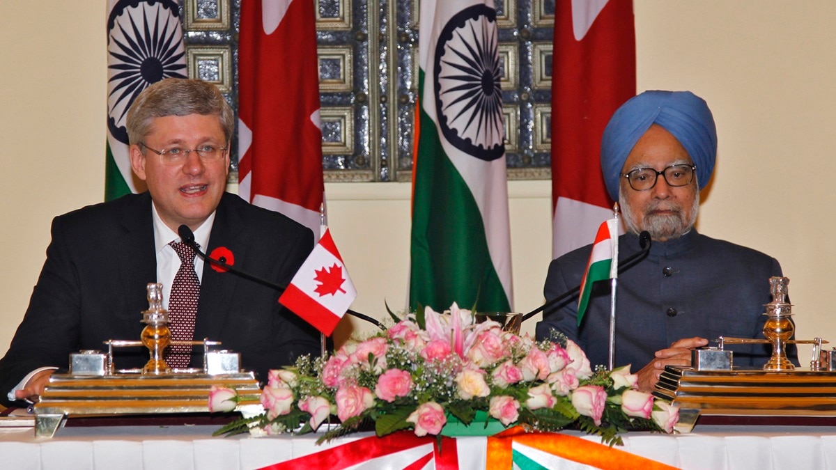 कनाडा के प्रधानमंत्री के साथ मनमोहन सिंह