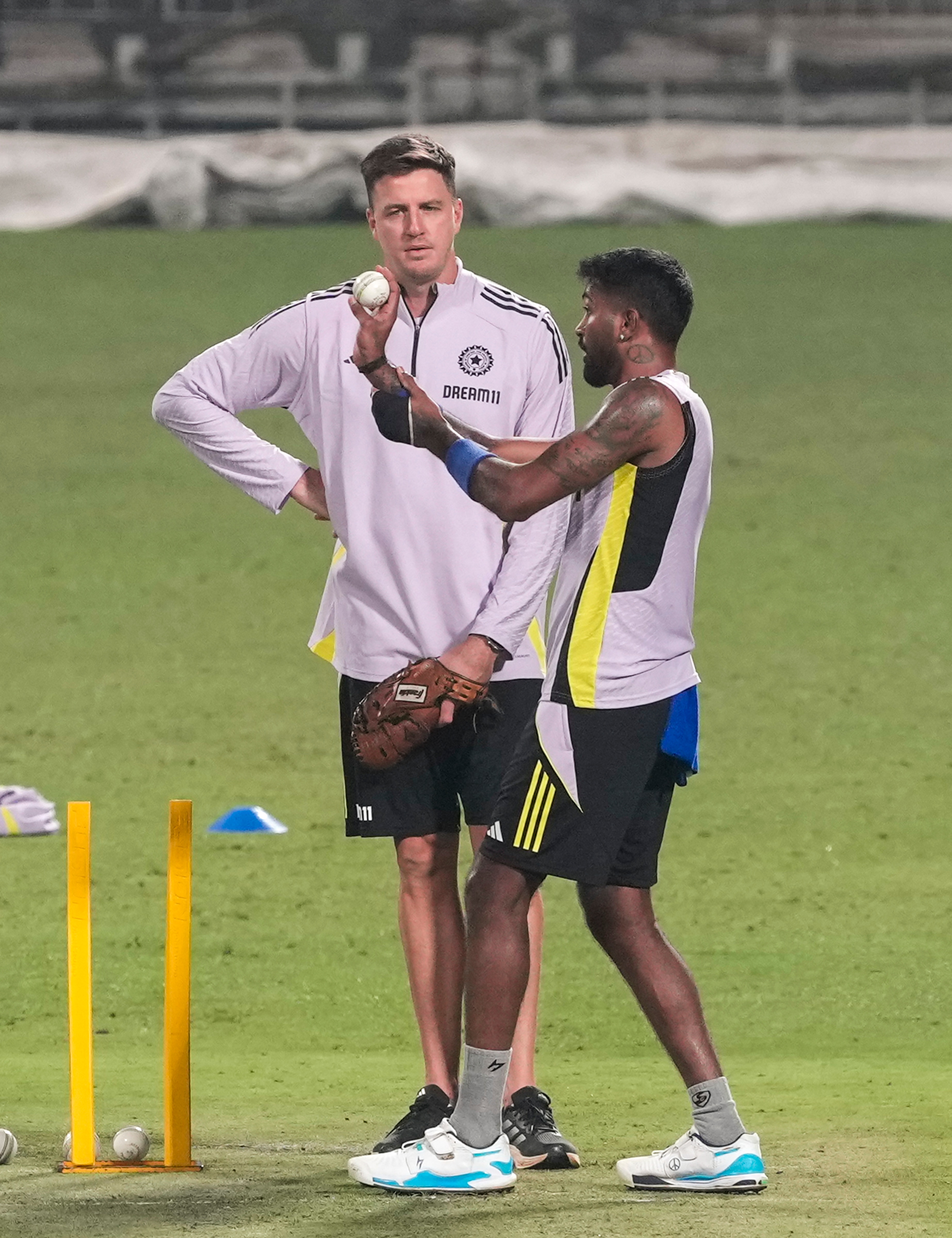 Hardik Pandya with Morne Morkel