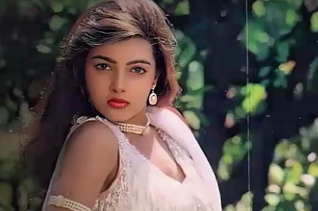 बॉलीवुड में धर्म के प्रचार-प्रसार का कोई काम मिले तो करेंगी