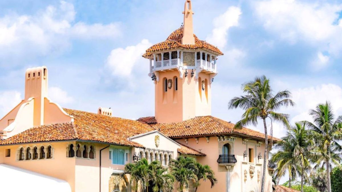 भव्य और ऐतिहासिक घर