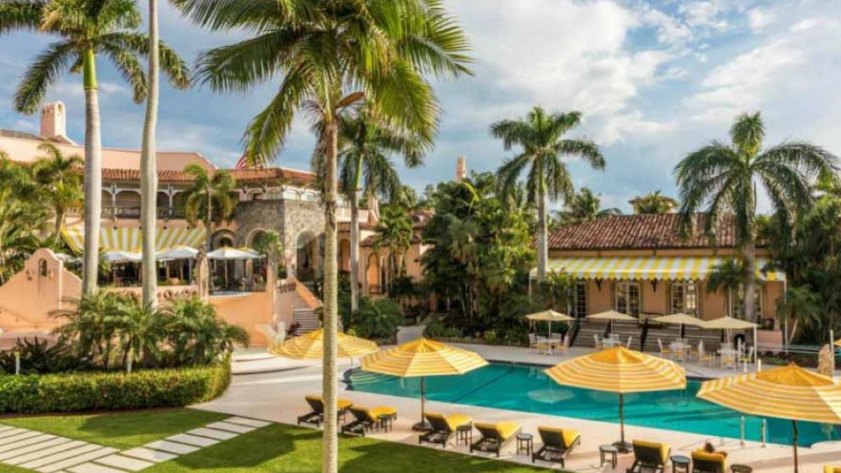 पड़ोस में अरबपतियों की बस्ती