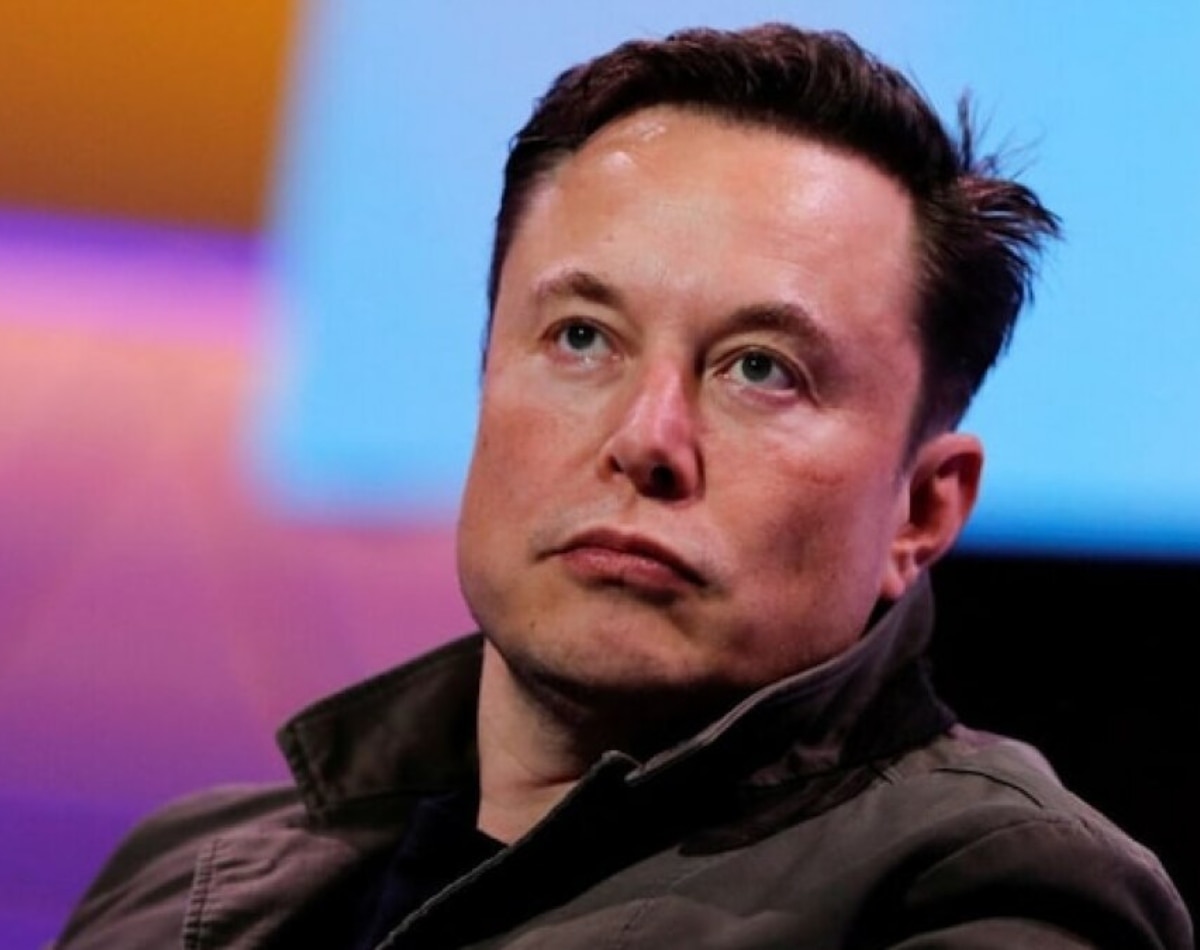 एलन मस्क को लगा तगड़ा झटका