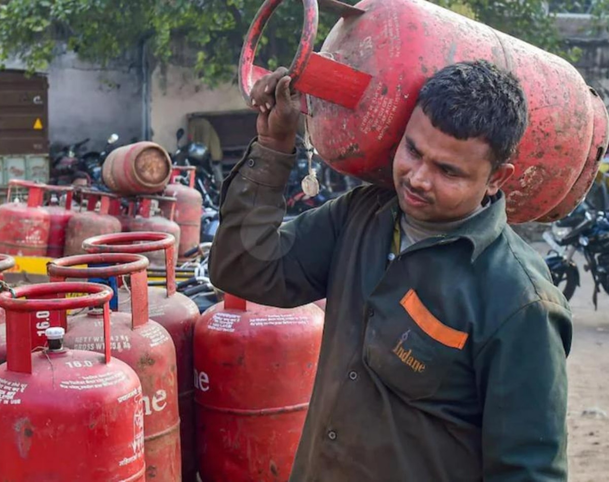 पहला बदलाव- LPG सिलेंडर के दाम