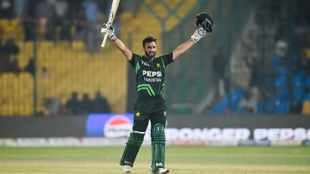 सलमान अली आगा (पाकिस्तान)