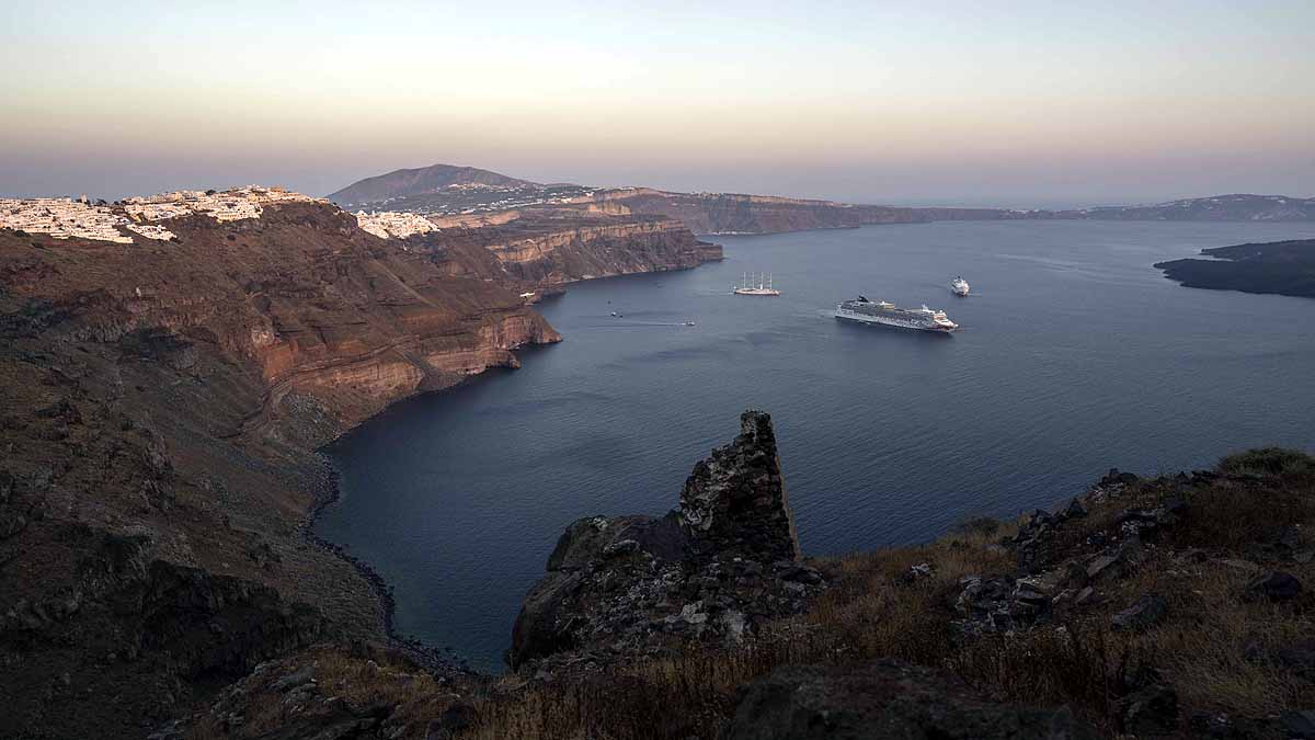 earthquake, santorini