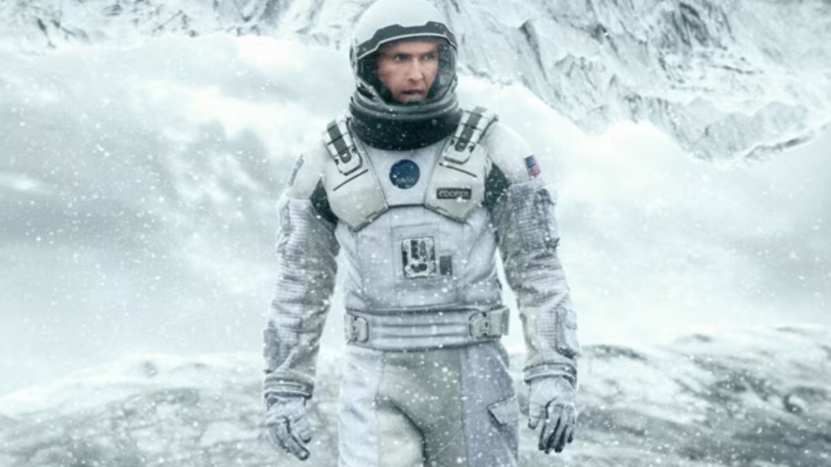  इंटरस्टेलर (Interstellar, 2014)  
