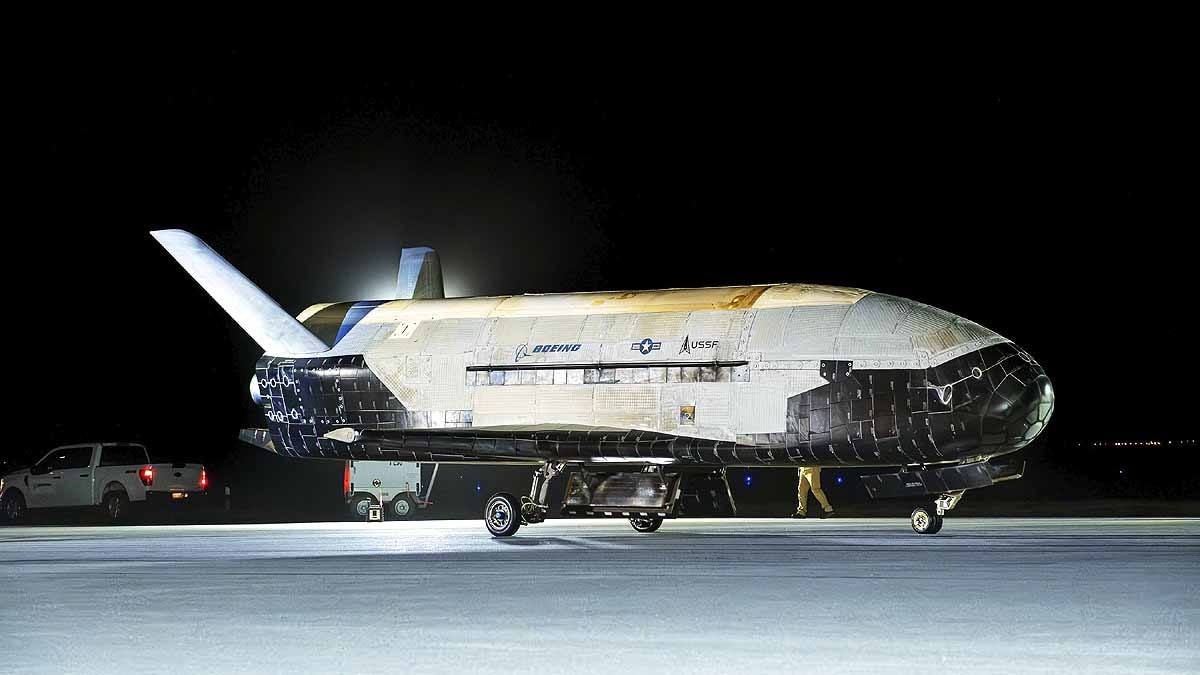 secret military plane US