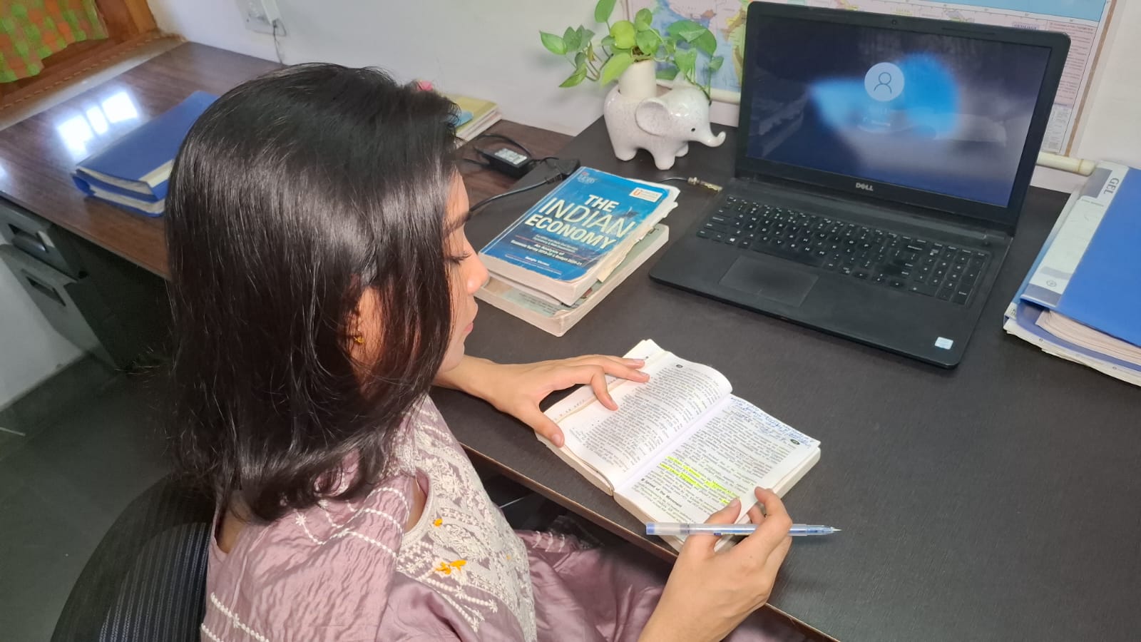 UPSC Success Story Anushree Sachiyan b