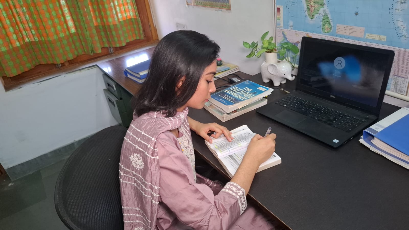 UPSC Success Story Anushree Sachiyan c