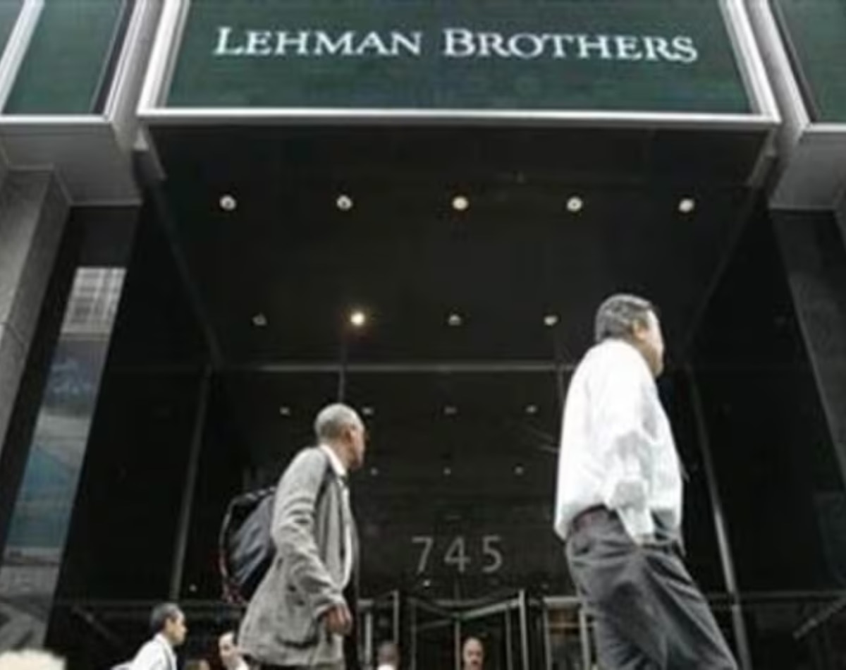 चौथा-  ग्लोबल फाइनेंशियल क्राइसिस (2008)