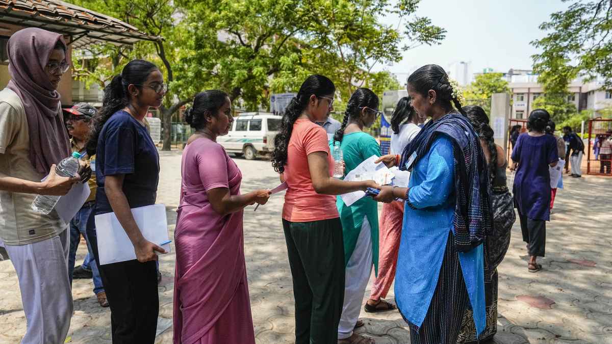 exam_center_checking f