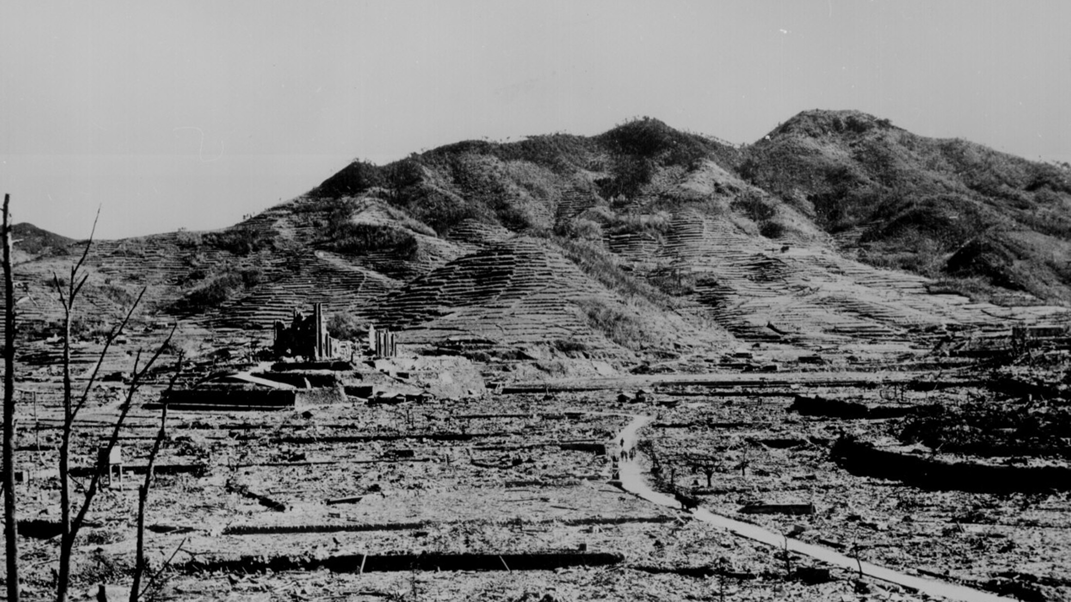 हिरोशिमा नागासाकी जिसकी तबाही के बारे में जान जाएंगो तो कभी न्यूक्लियर वॉर का नाम नहीं लेंगे   r