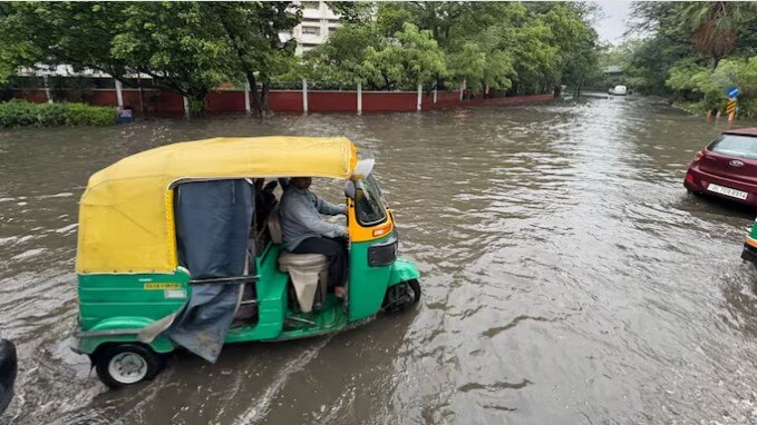  भारी बारिश ने दिल्ली-एनसीआर में पानी ही पानी