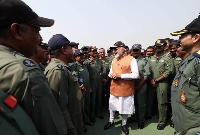 PM Modi in Adampur with airforce jawans