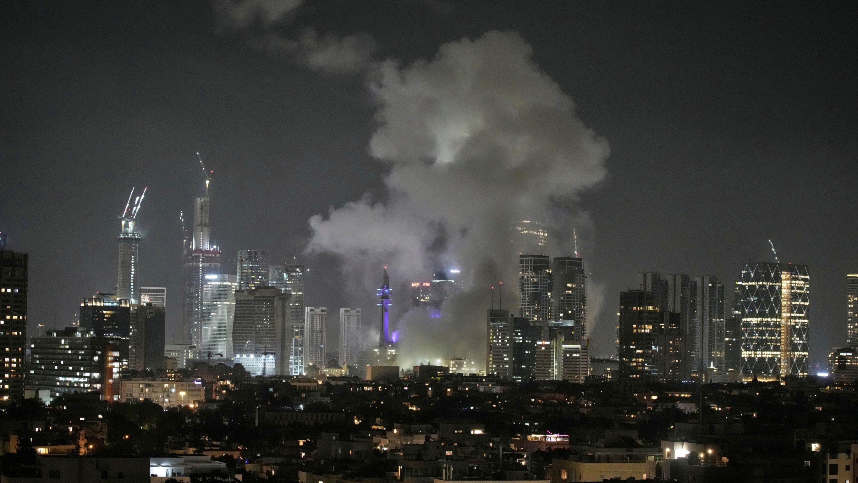 खंडहर बना इजरायल! ईरान के ‘ट्रू प्रॉमिस 3’ के कहर से दहला तेल अवीव, आयरन डोम भी हारा!