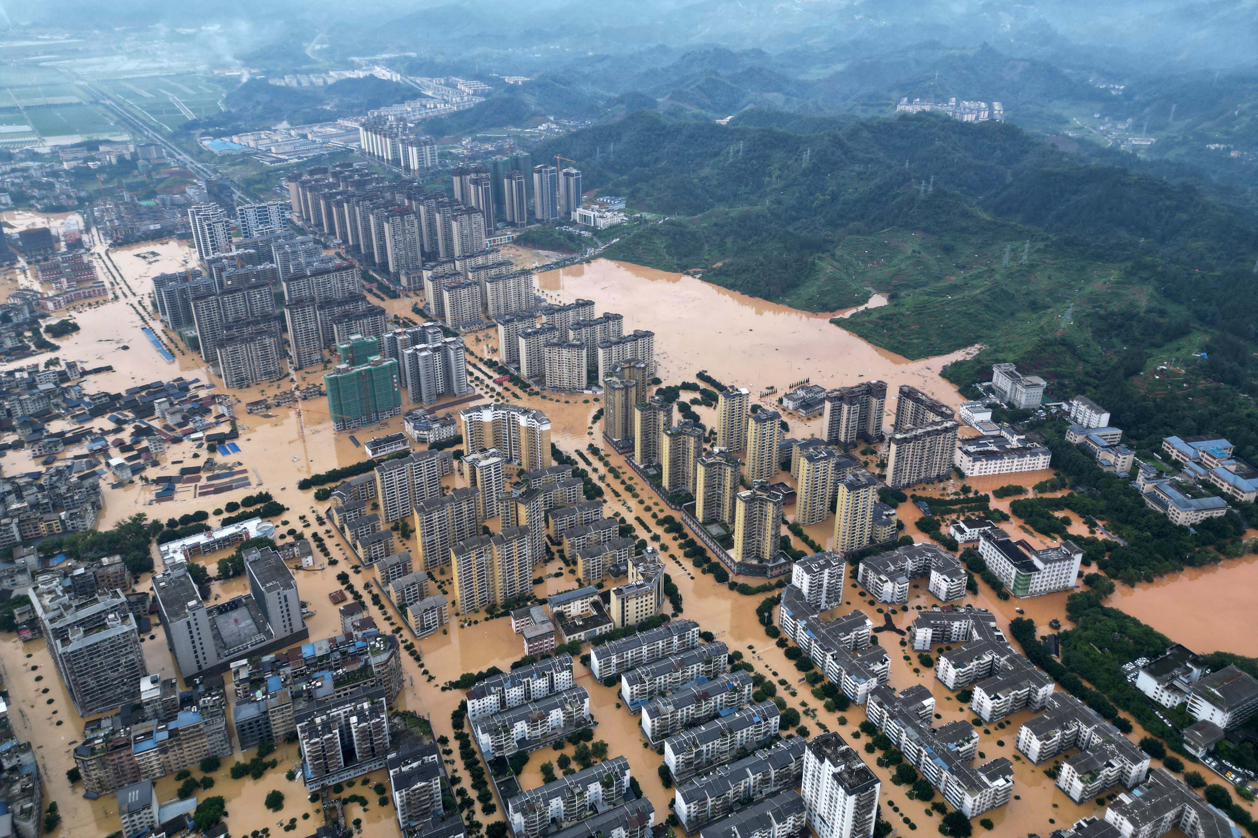 china heavy rain flood