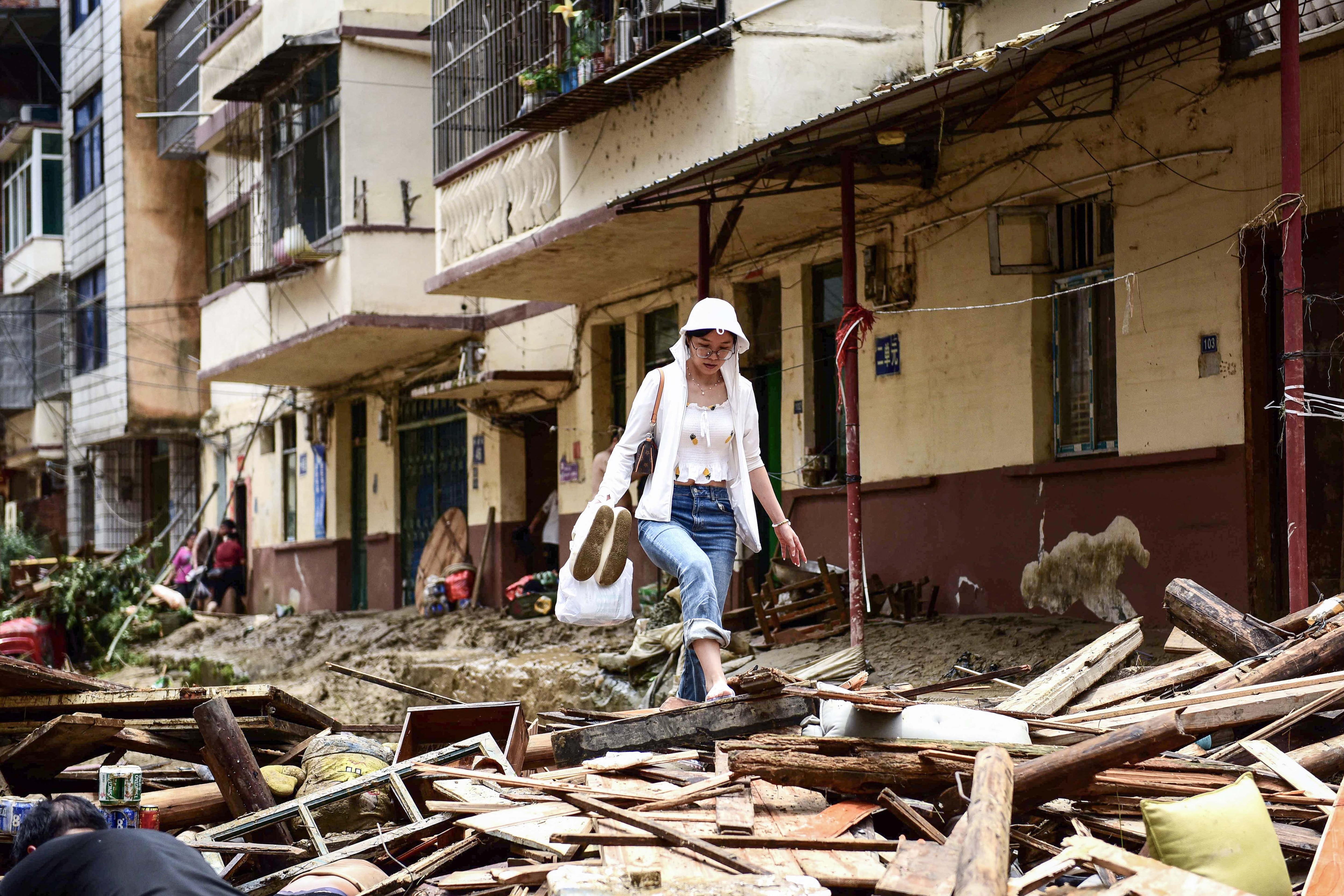 china heavy rain flood