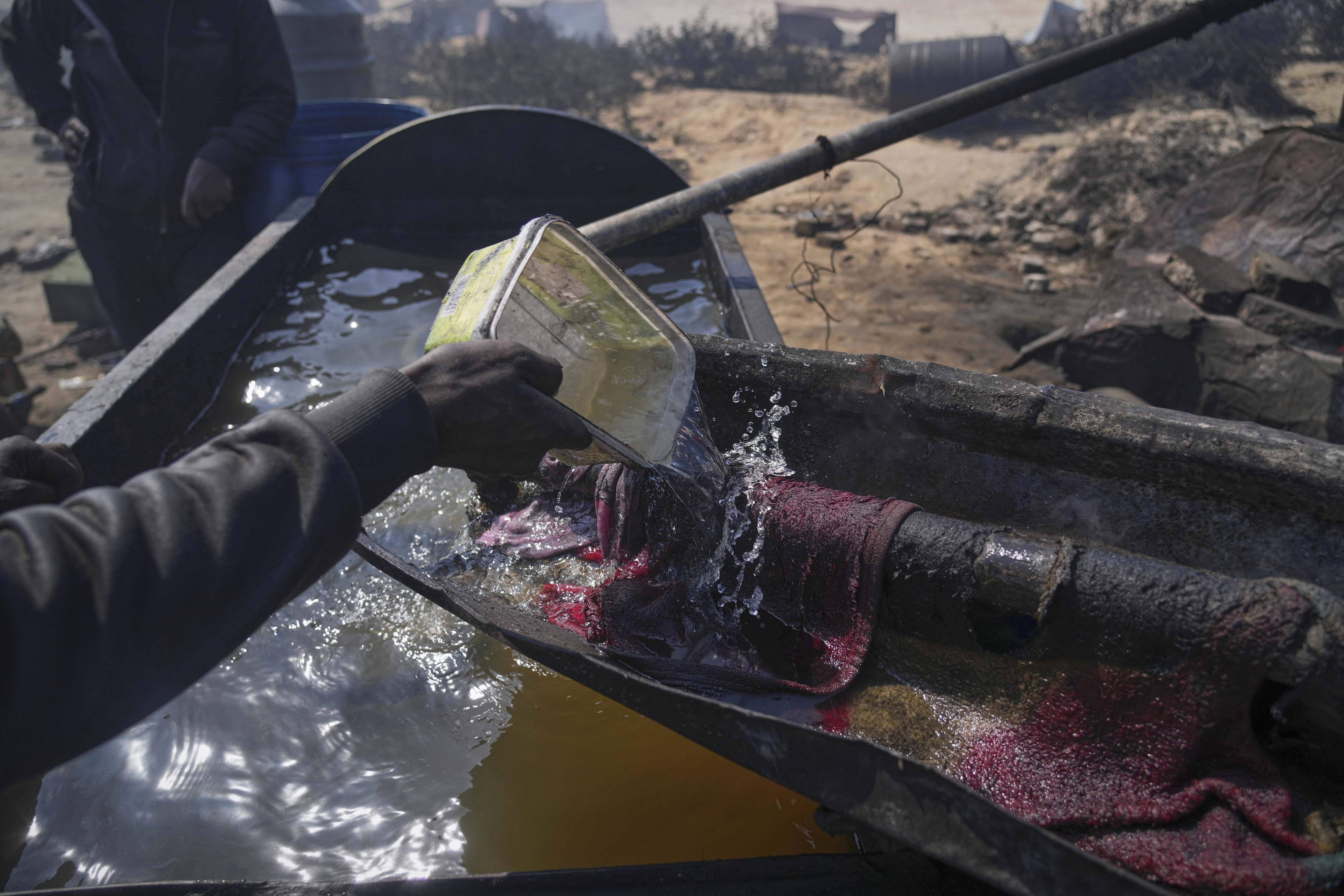 gaza plastic waste fuel