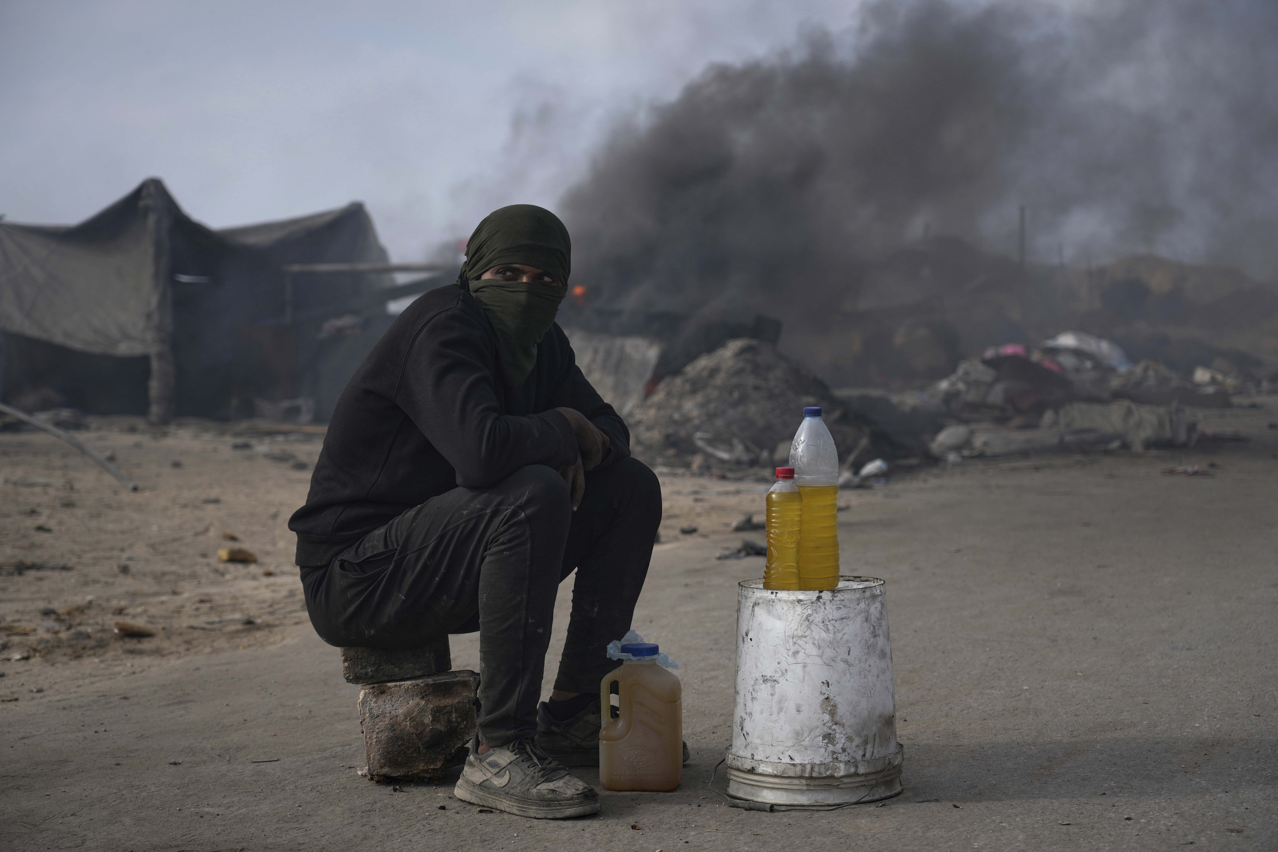 gaza plastic waste fuel