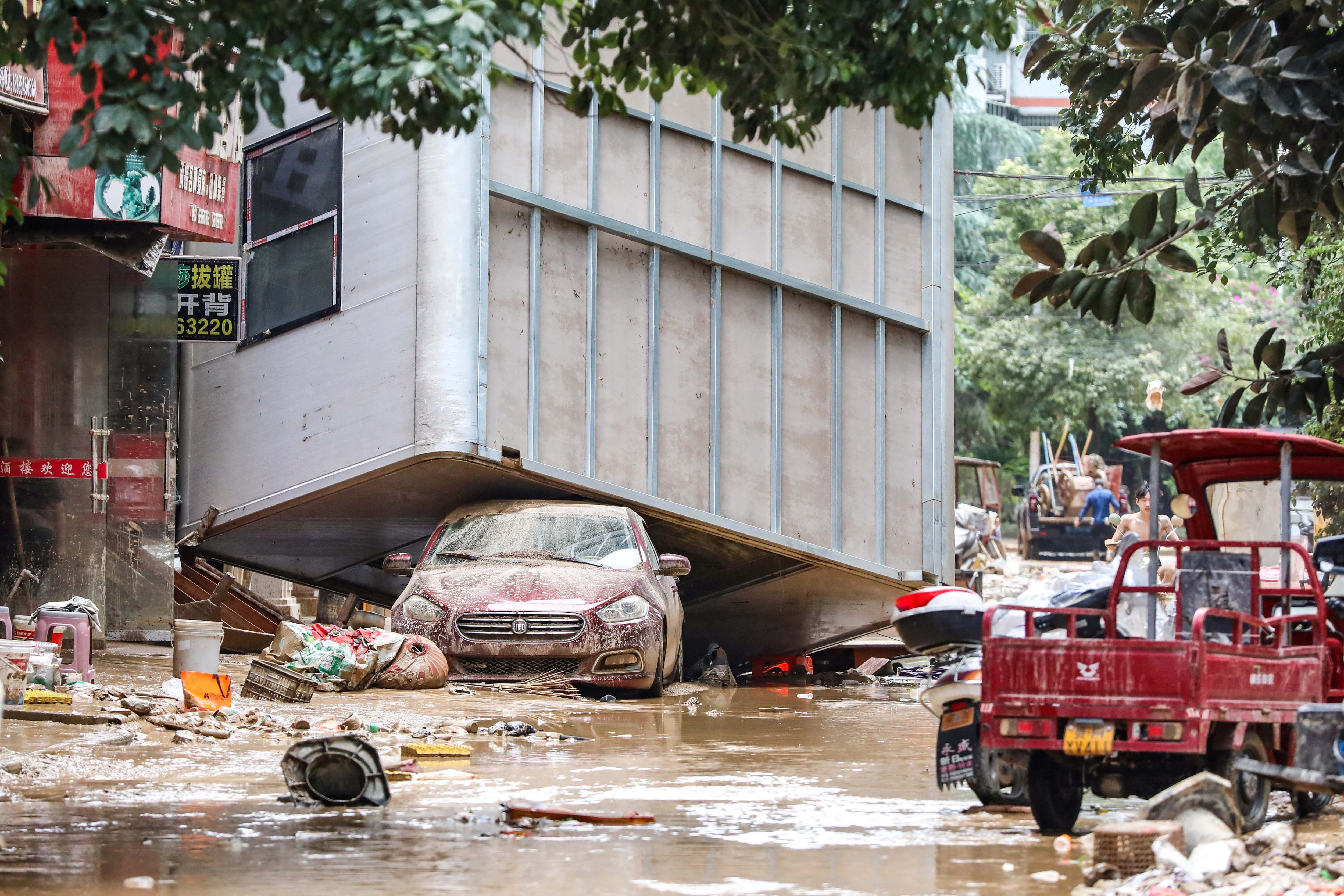china heavy rain flood