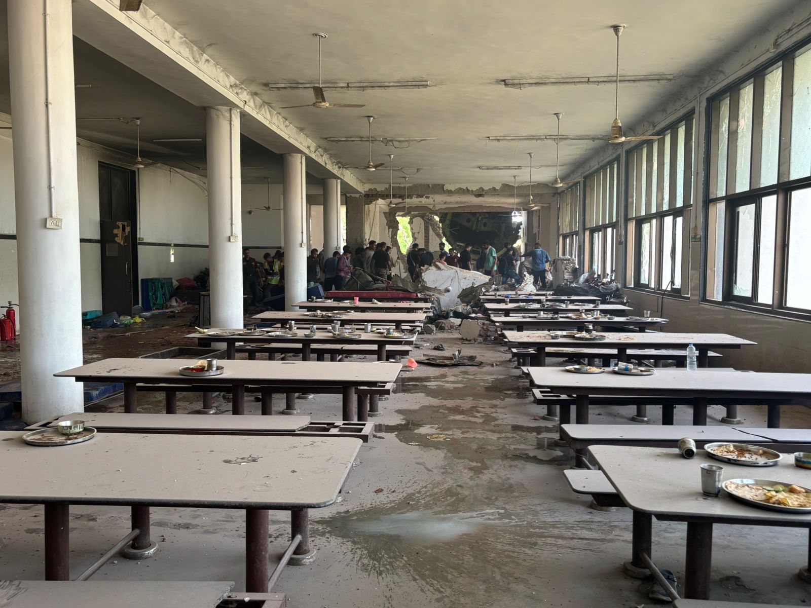 प्लेन क्रैश