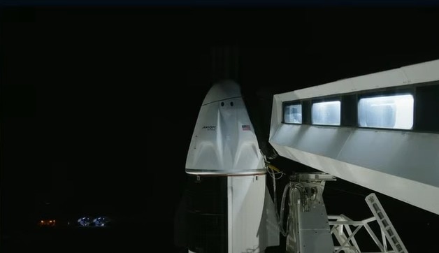 ''राज्य और हमारे देश का नाम रोशन कर रहे हैं, हमें उन पर गर्व है''