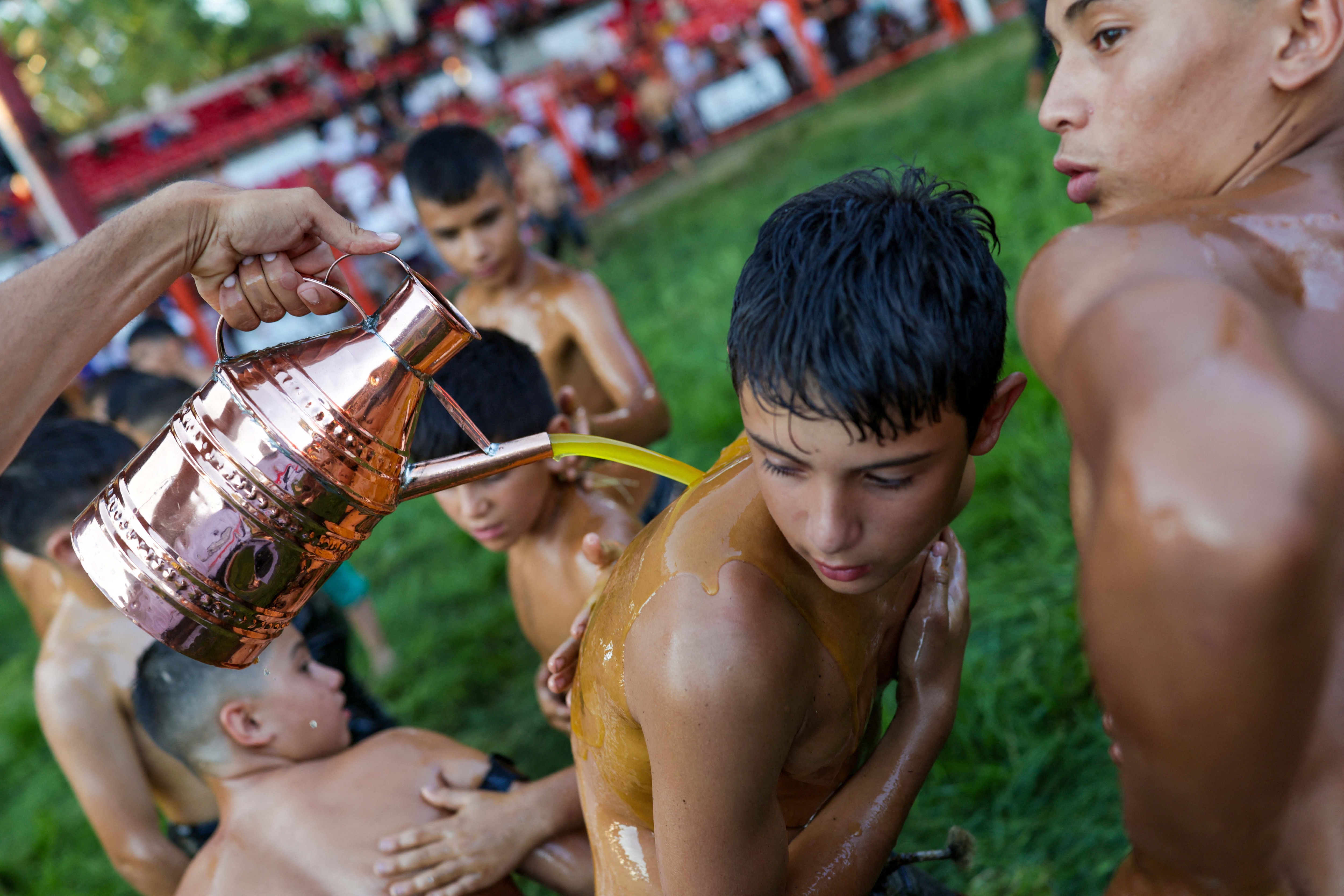 wrestlers kirkpinar oil wrestling edirne turkey 
