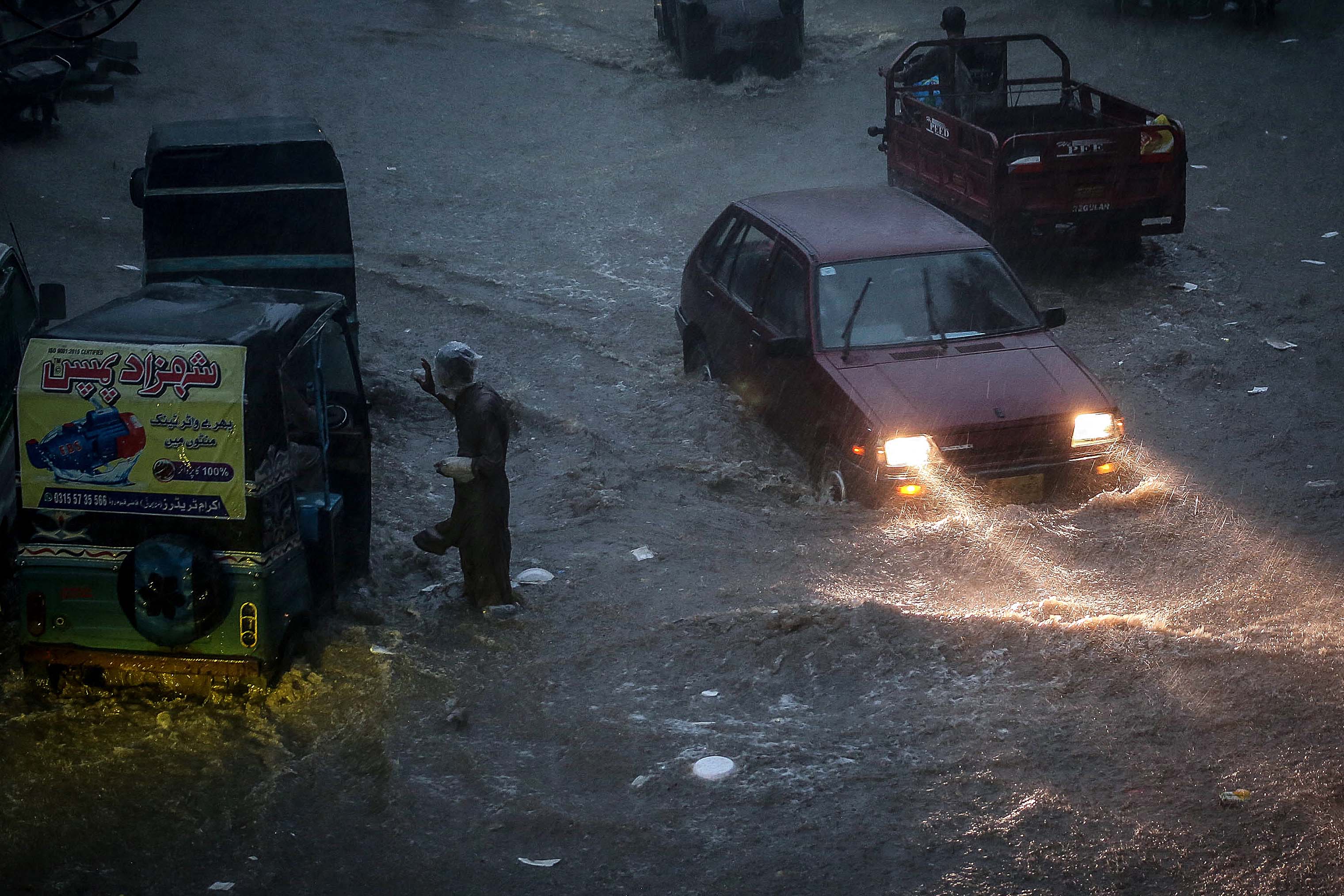 pakistan monsoon rain flood 