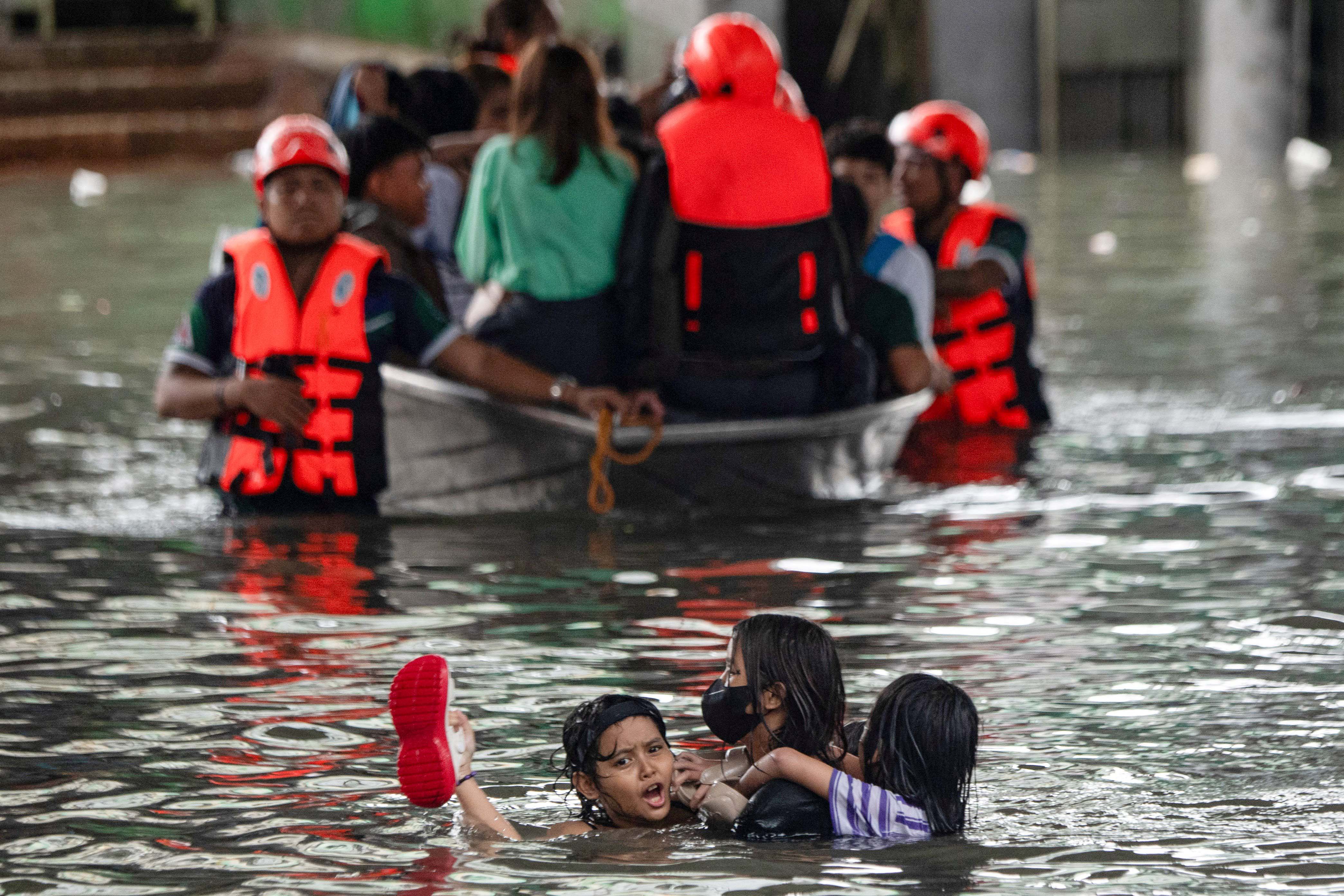 typhoon wipha rain flood