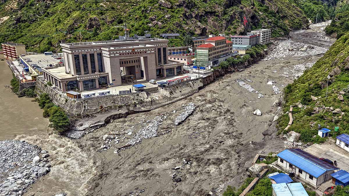Tibetan glacial lake Nepal flood