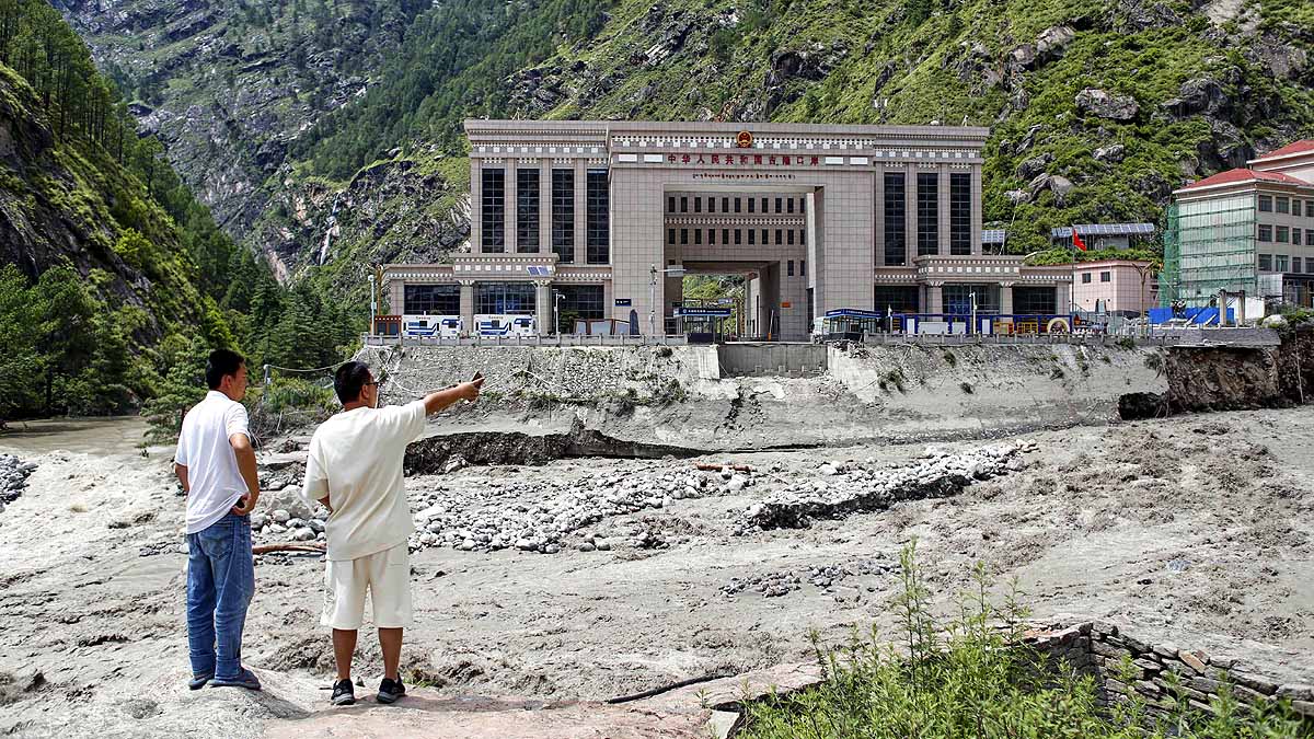 Tibetan glacial lake Nepal flood