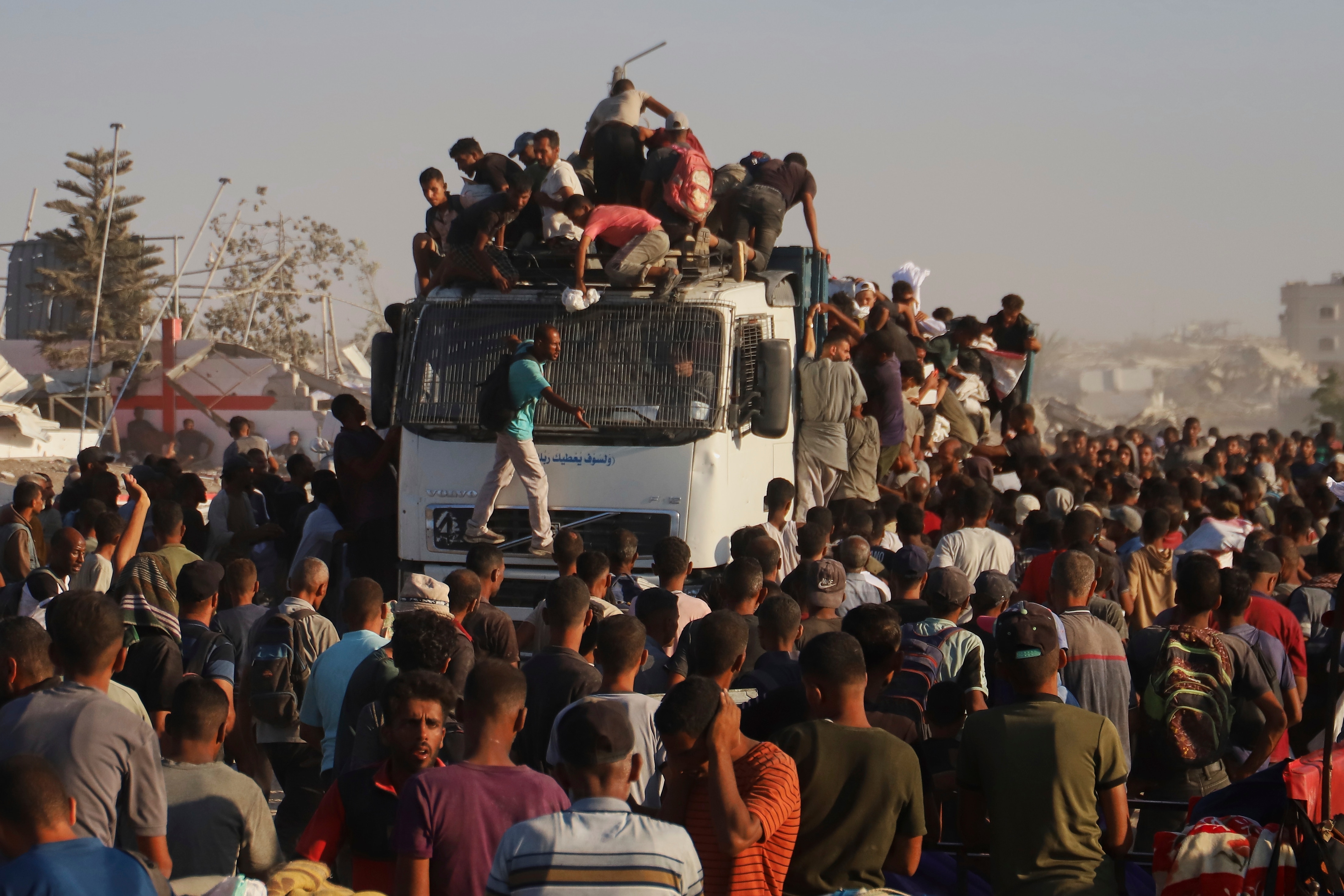 Gaza food air dropped